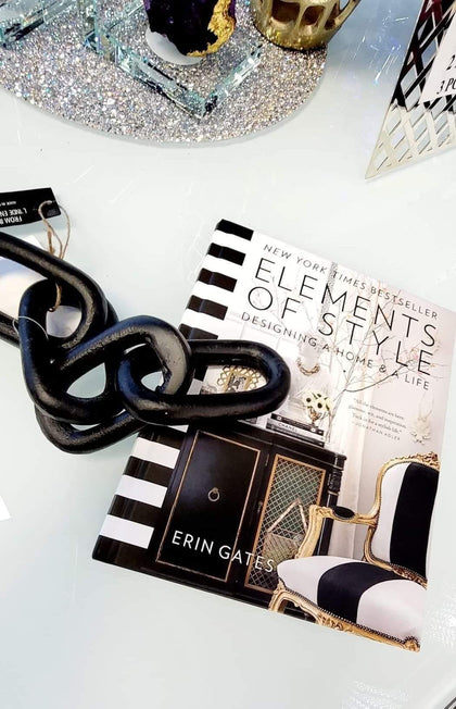Elements of Style : Designing a Home and a Life